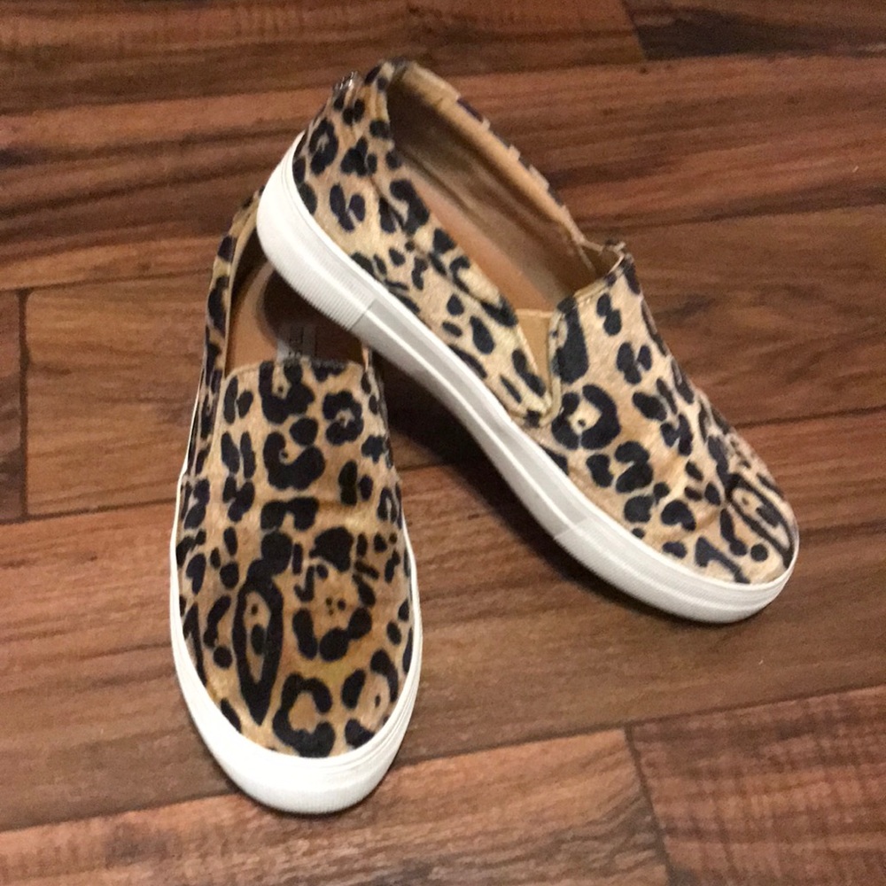 Steve Madden “Gills”